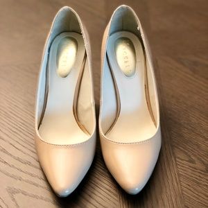 🆕 Nickels (5.5) Women’s Patent Leather Pumps